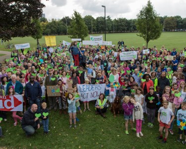 Hundreds Gather to Raise Awareness of Climate Change